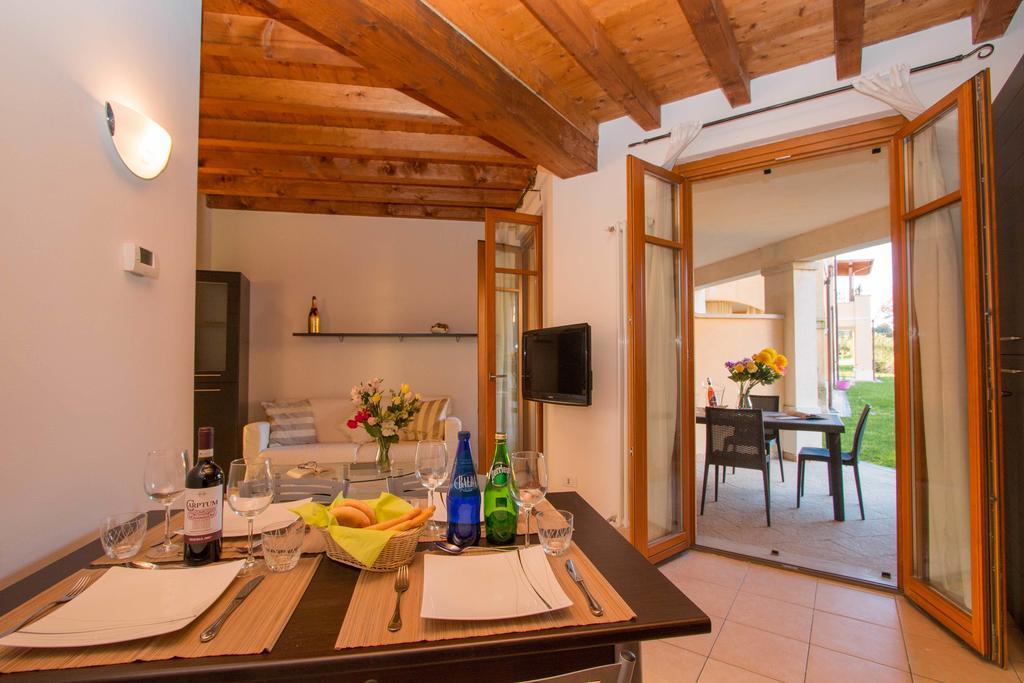 Manerba Del Garda Resort 部屋 写真