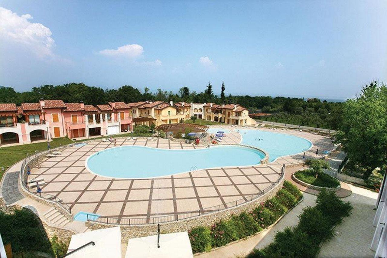 Manerba Del Garda Resort エクステリア 写真